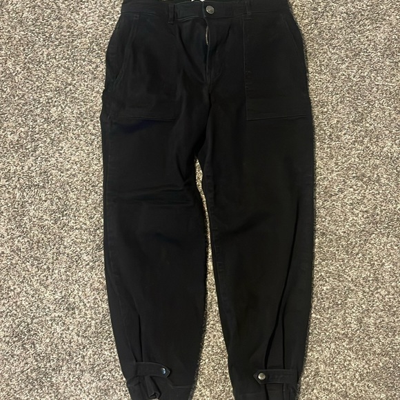 Express Black Cargo Pants *used, no damage size 6 - Picture 1 of 5